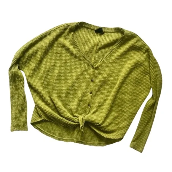 Urban Outfitters Out from Under Jojo Oversized Thermal Button Front Top Size XS - Picture 2 of 6